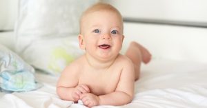 Läs mer om artikeln Din bebis 5 månader